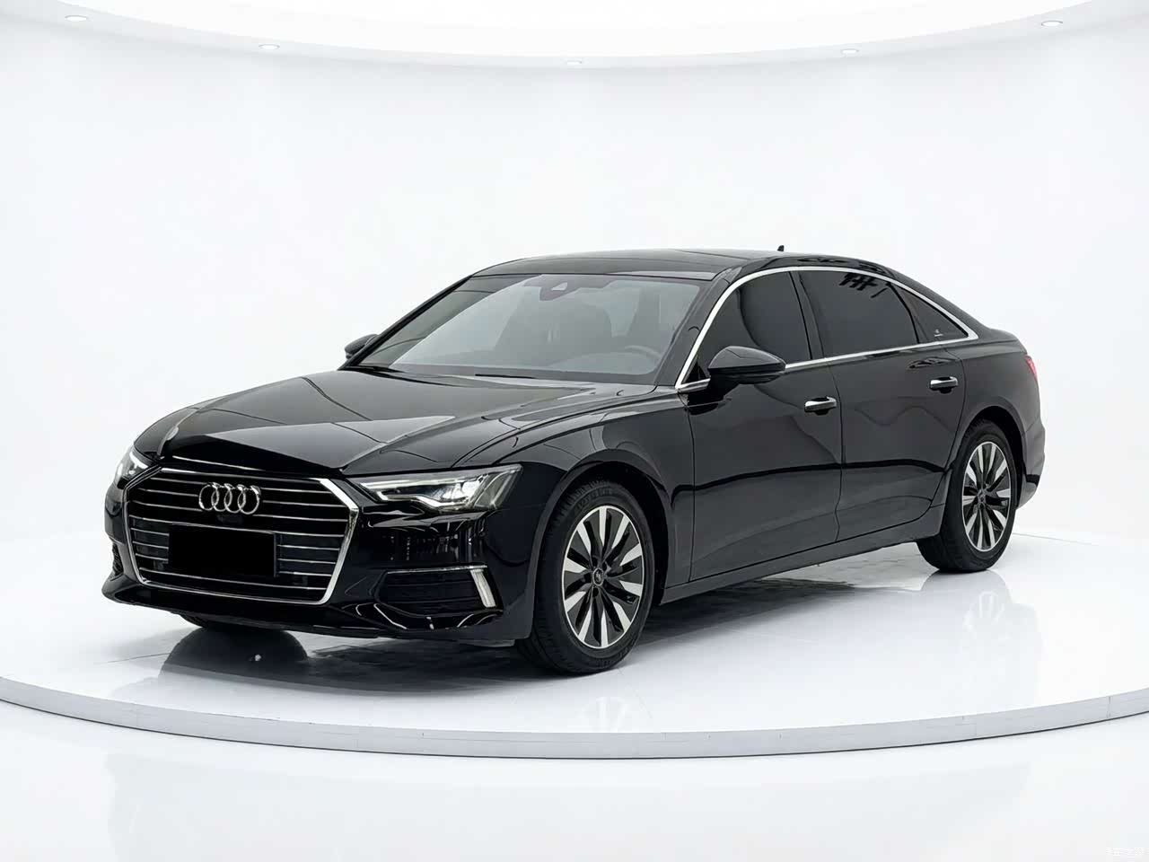 Audi A6L, 2022 1
