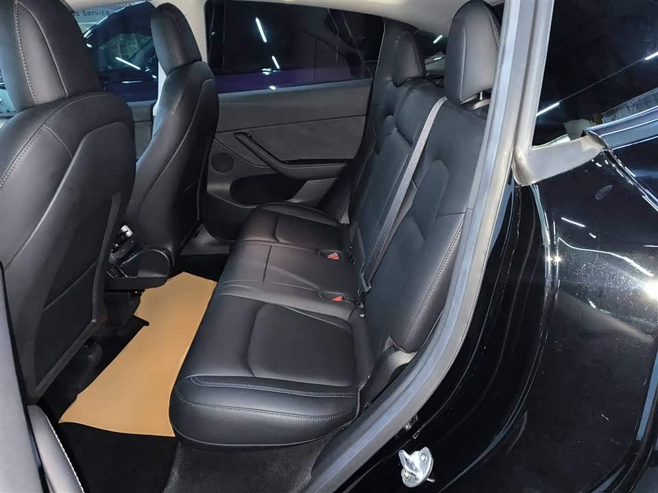 Tesla Model Y Tesla Model Y