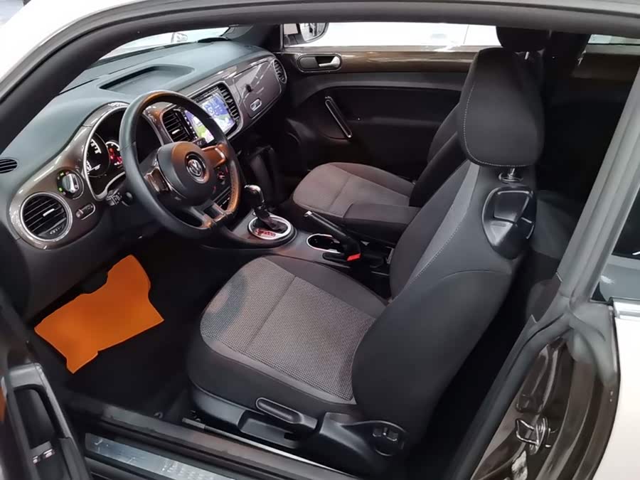 Volkswagen Beetle 2015, фото 14