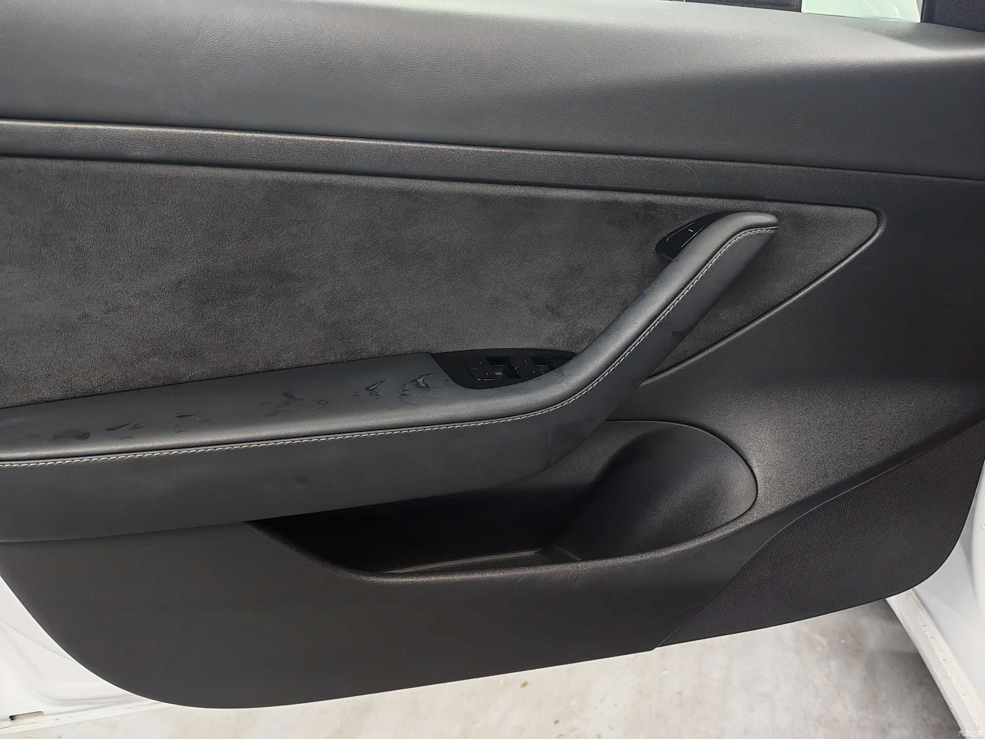Tesla Model 3, 2020 11