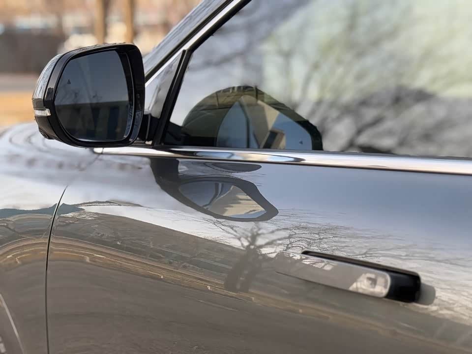 AITO Ask the world M7