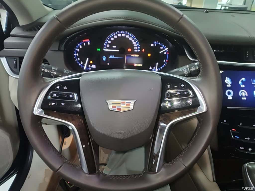 Cadillac XTS, 2016 11