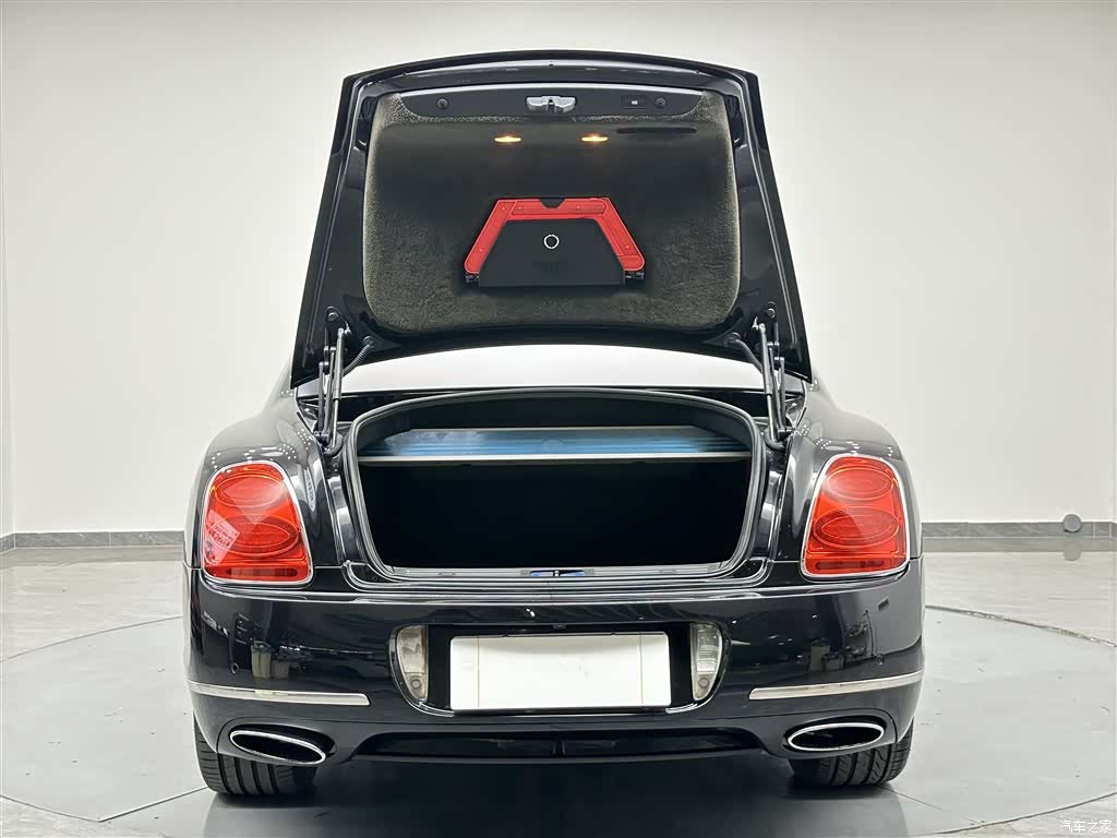 Bentley Flying Spur, 2012 15
