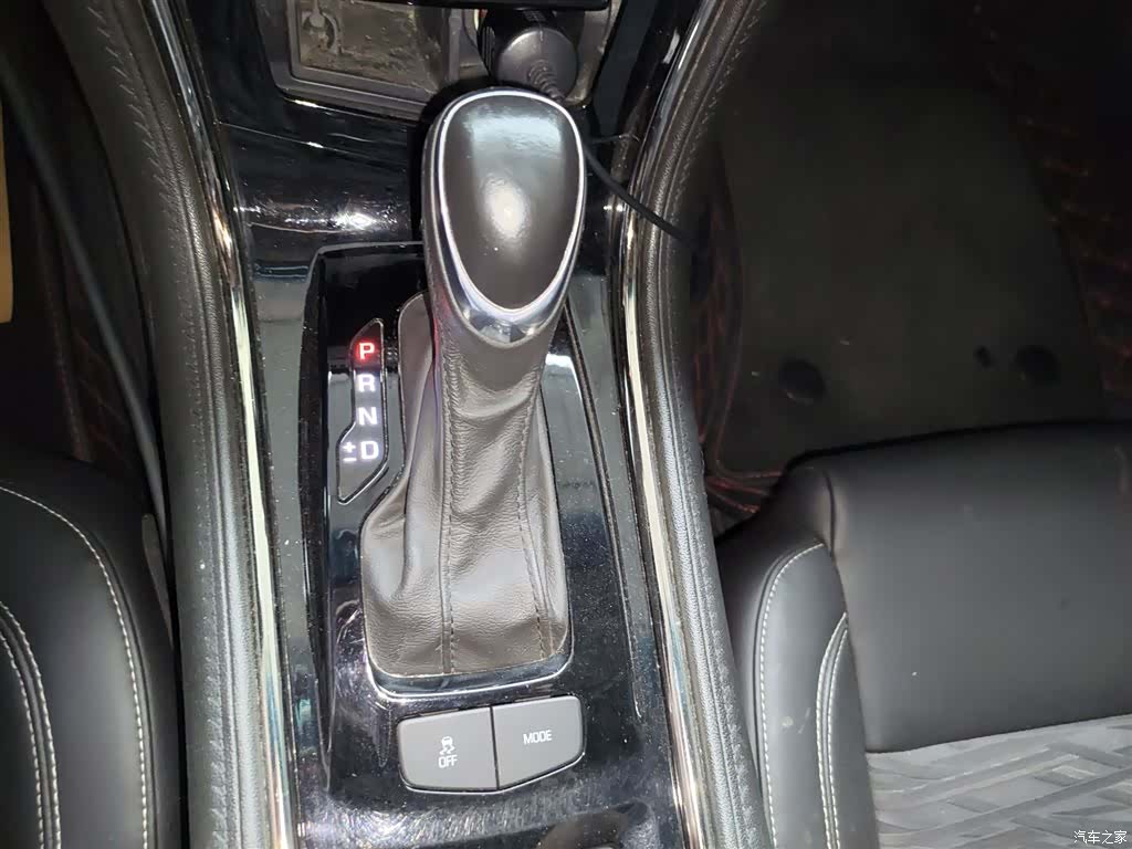 Cadillac ATS-L, 2015 12