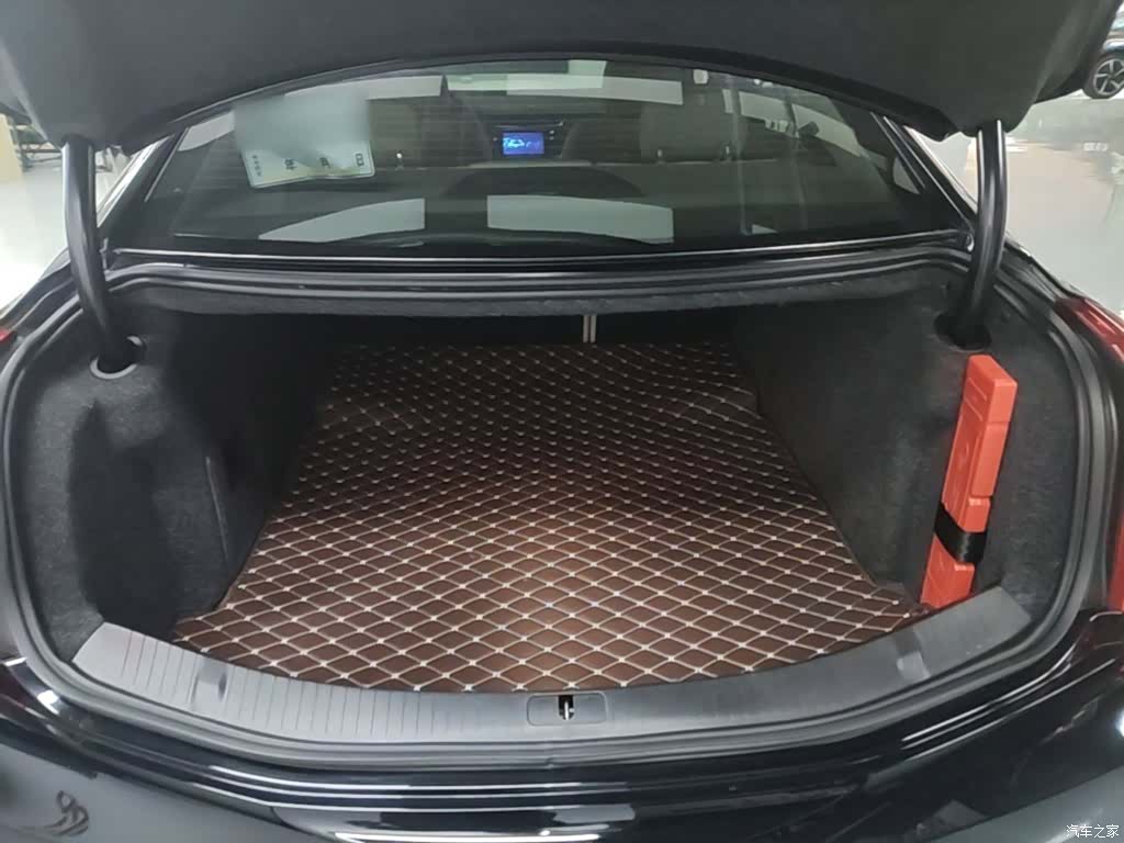 Cadillac XTS, 2016 19