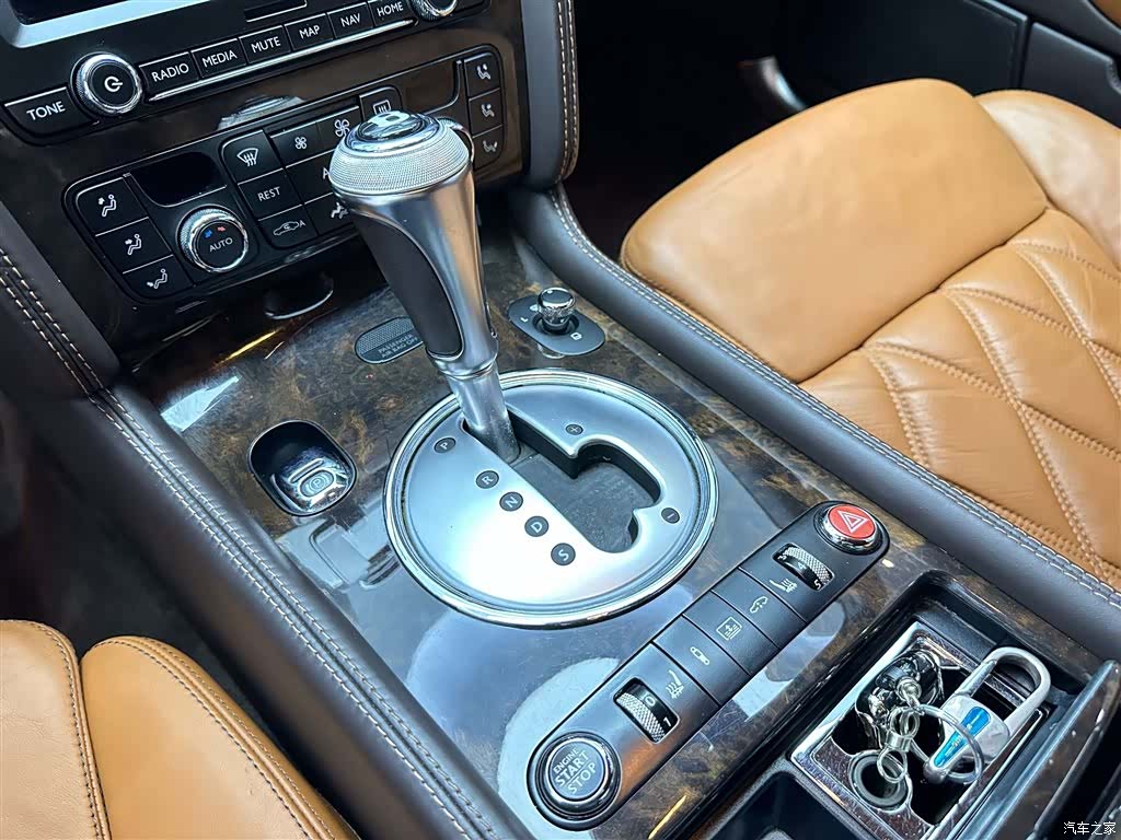 Bentley Flying Spur, 2012 31