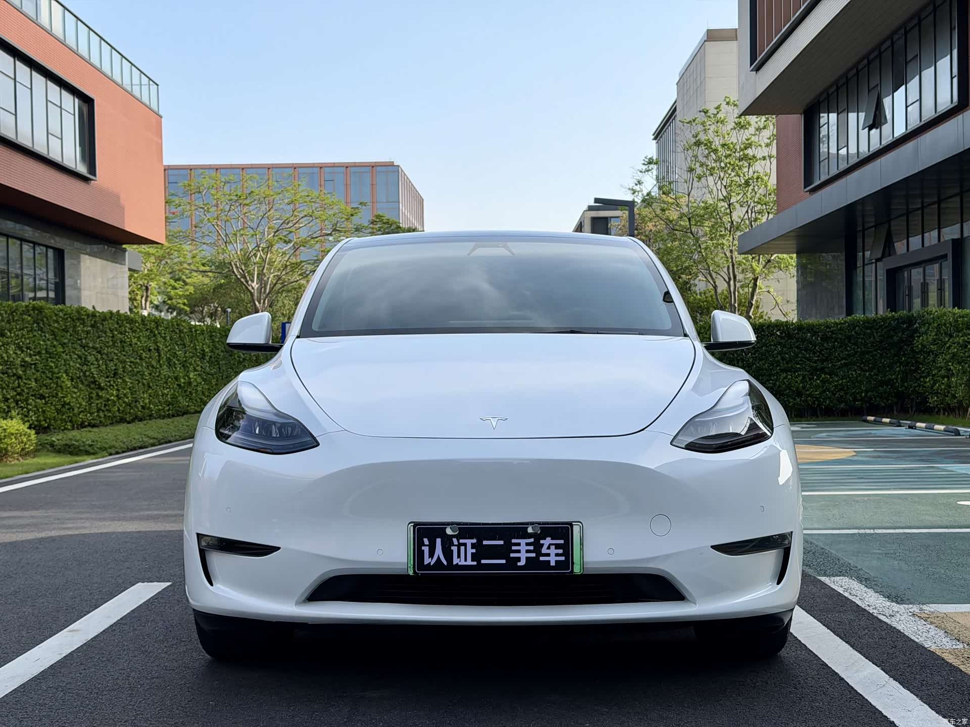 Tesla Model Y, 2022 2