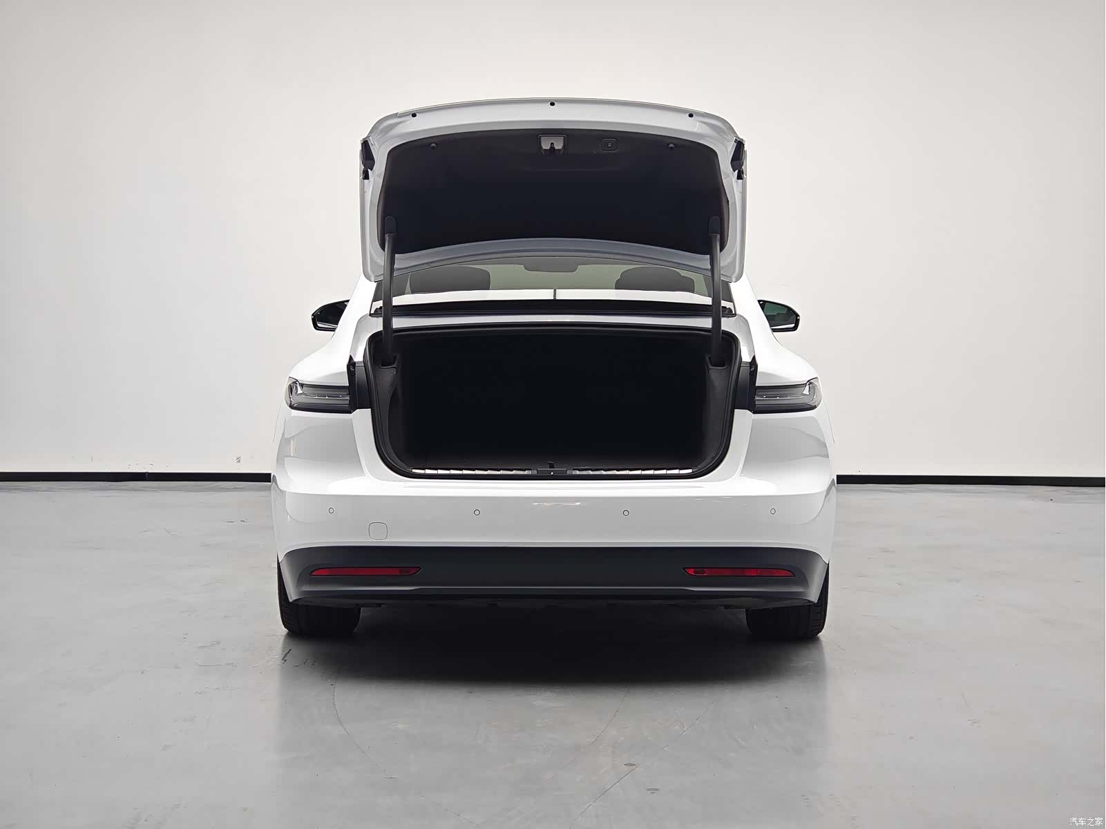 NIO ET7, 2024 7
