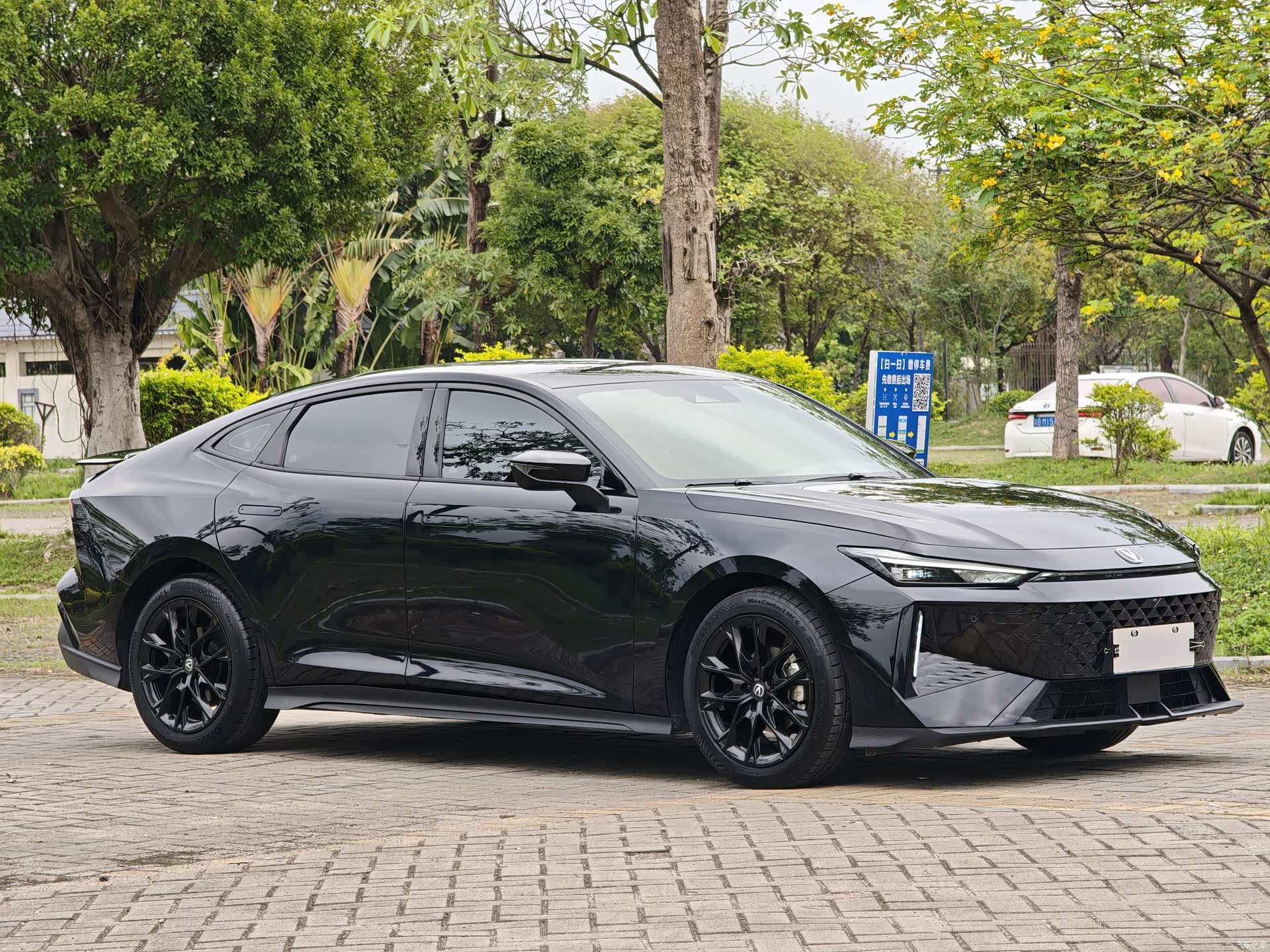 Changan UNI-V, 2024 3