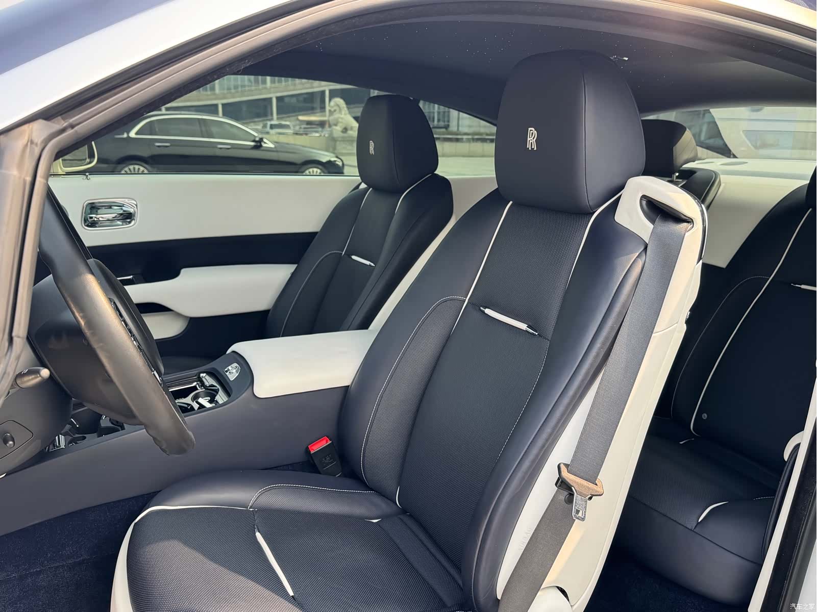 Rolls-Royce Wraith, 2018 7