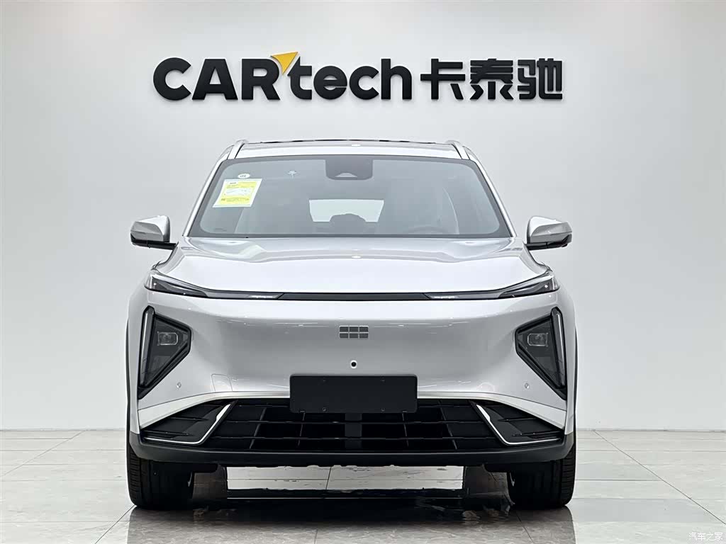 Geely Galaxy L7, 2025 3