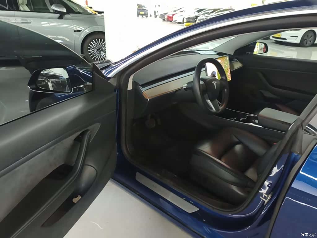 Tesla Model 3, 2019 16