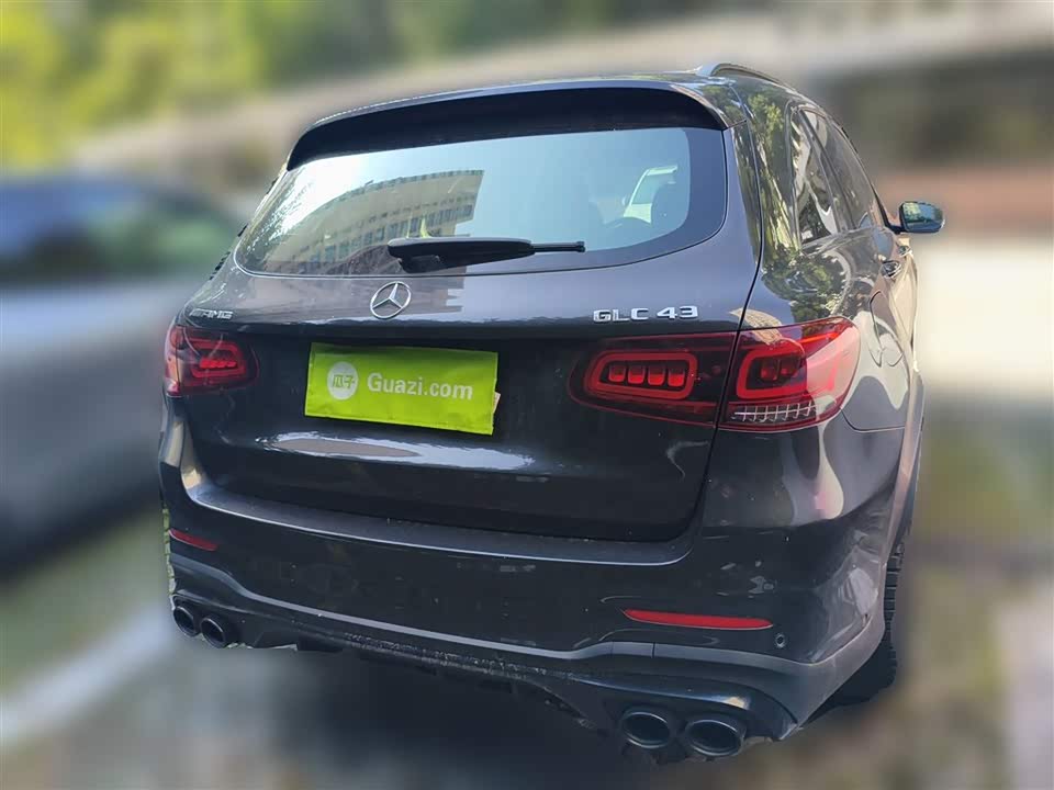 Mercedes-Benz GLC AMG