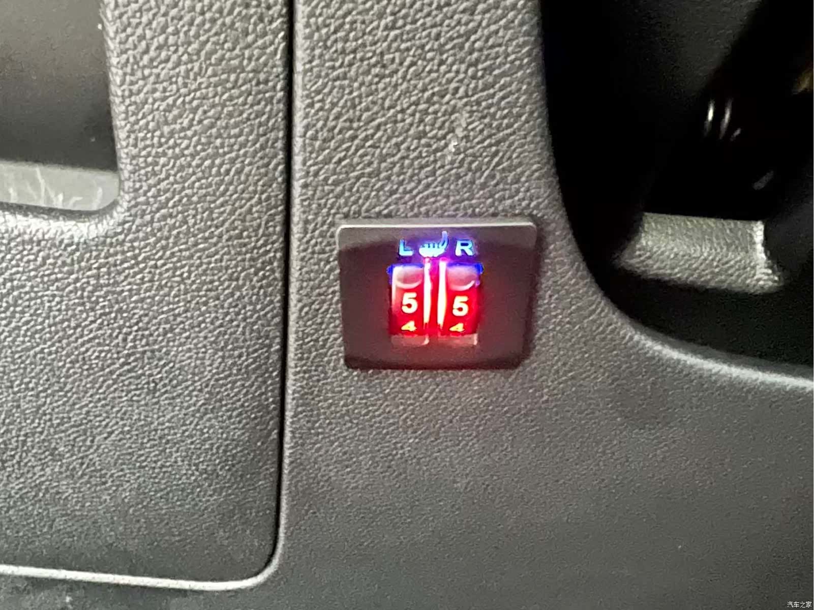 Changan CS35, 2022 16