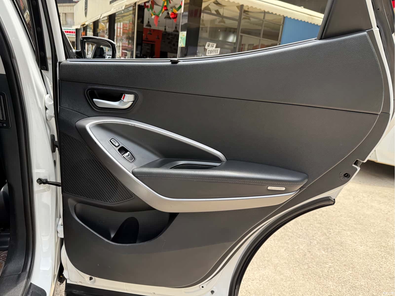 Hyundai Santa Fe, 2015 22