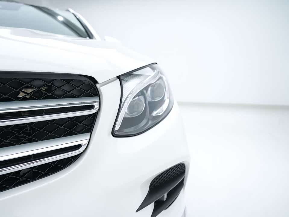 Mercedes-Benz GLC Mercedes-Benz GLC