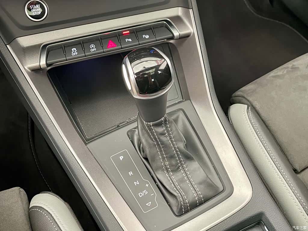 Audi Q3, 2021 12