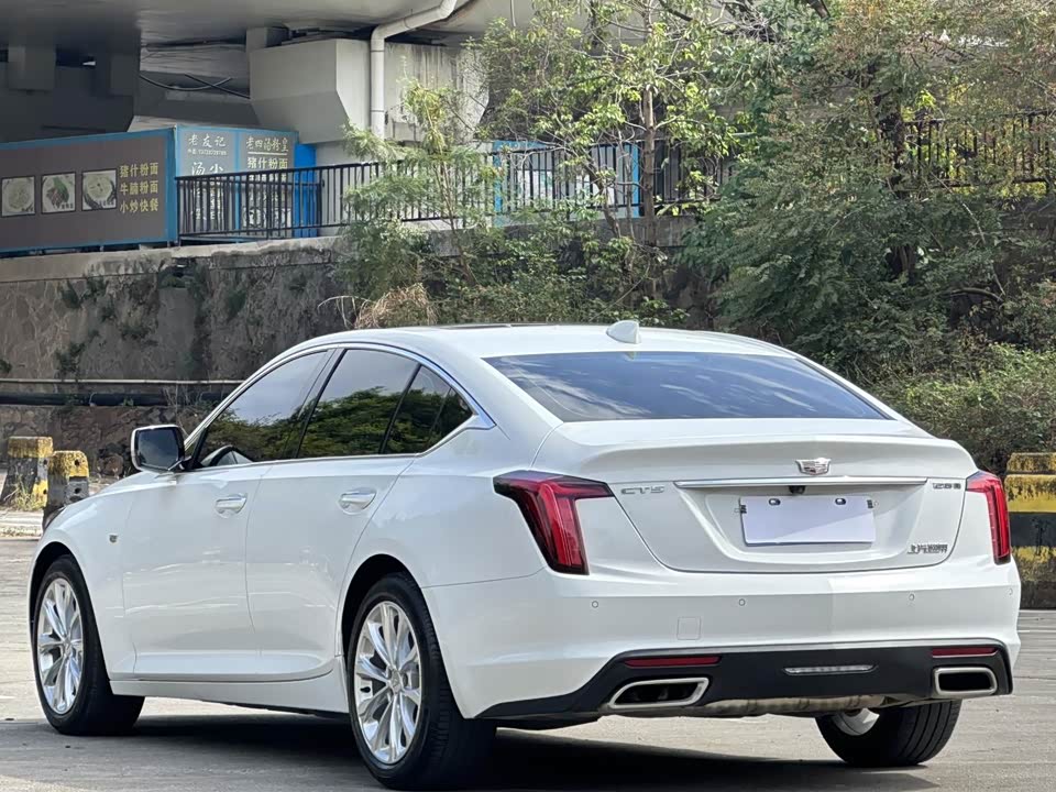 Cadillac CT5
