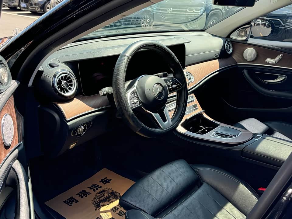 Mercedes-Benz E-class Mercedes-Benz E-class