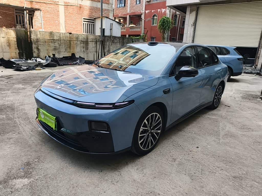 Leapmotor B01