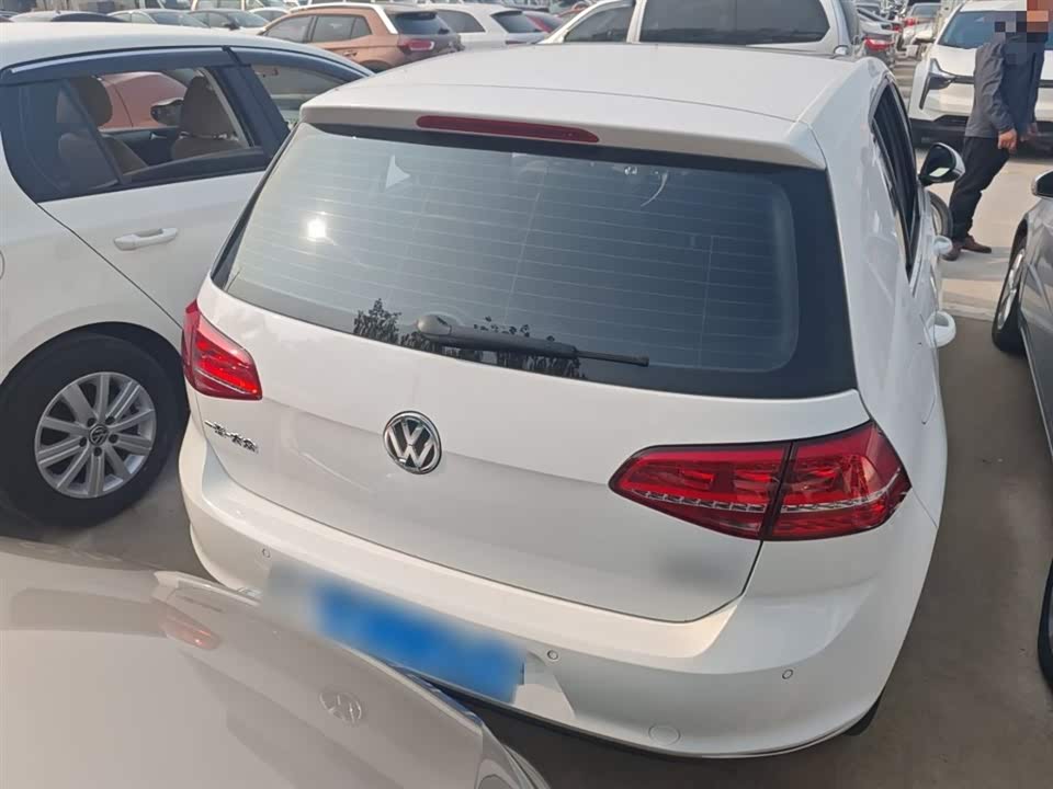 Volkswagen golf