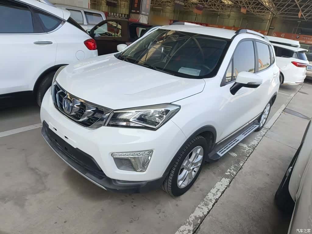 Changan CS15, 2016 1