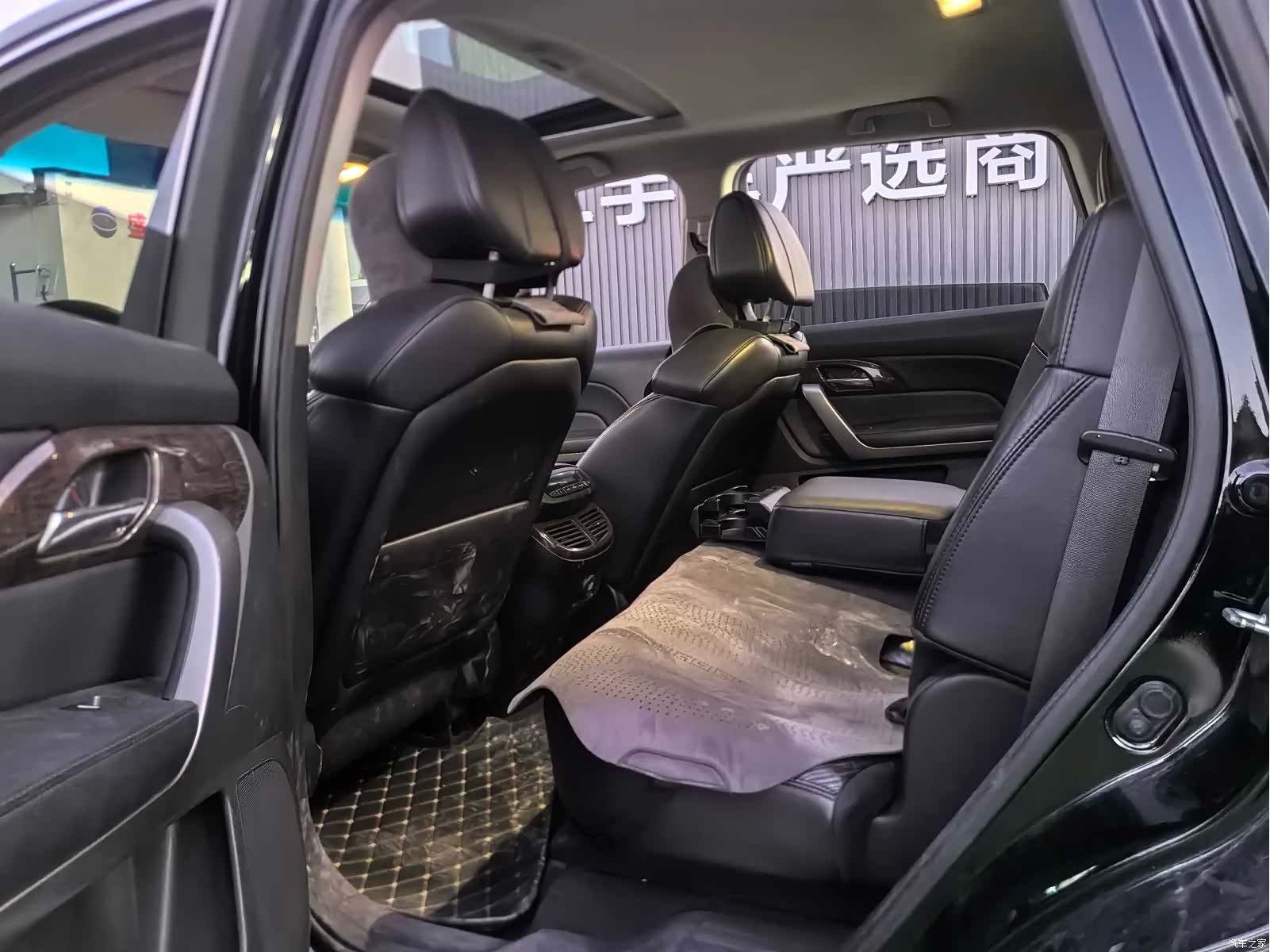 Acura MDX, 2012 9