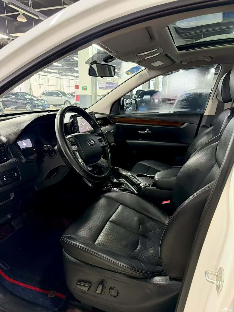 Kia KX7, 2018 4