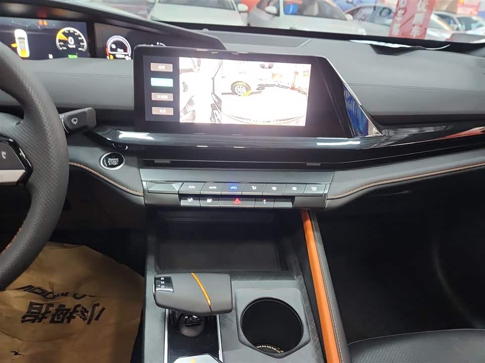 Changan UNI-V Smart iDD