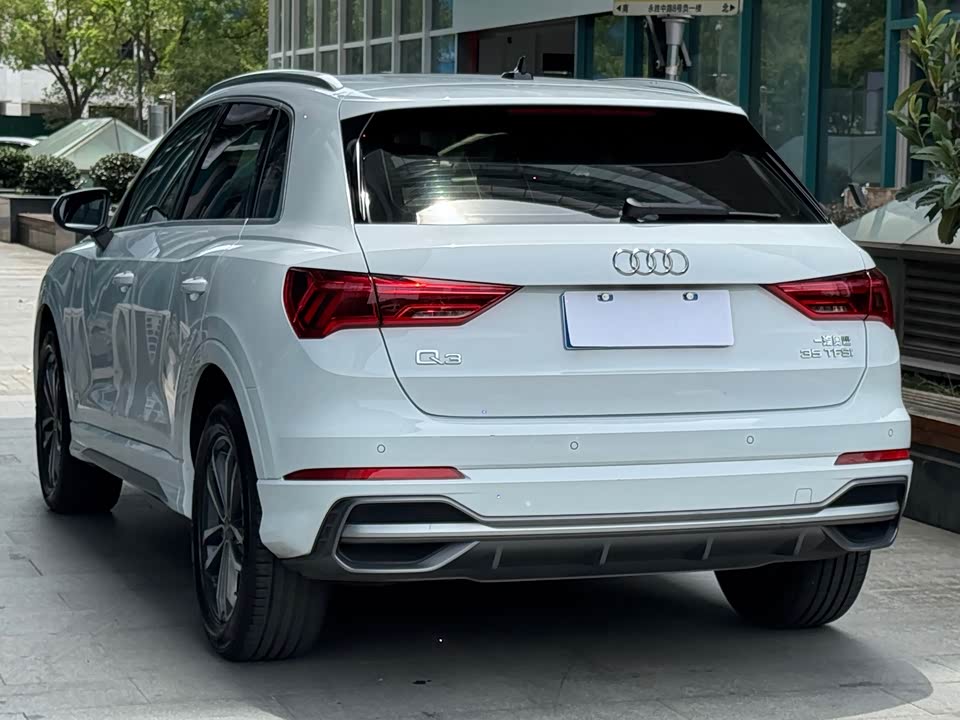 Audi Q3 Audi Q3