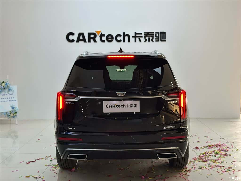 Cadillac XT6, 2025 все фото