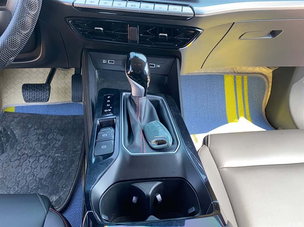 MG MG5, 2024 9