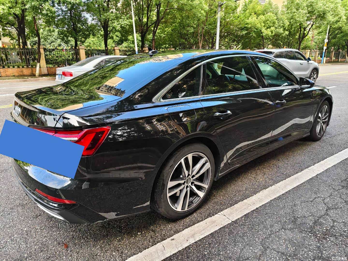 Audi A6L, 2020 все фото