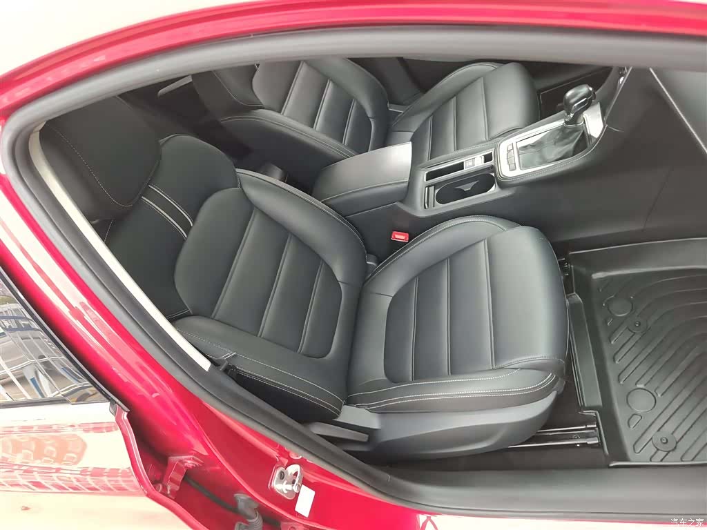 MG MG6, 2018 25