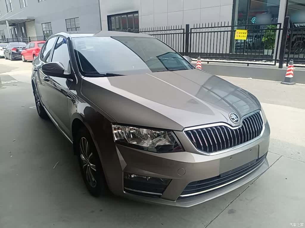 Skoda Octavia, 2016 4
