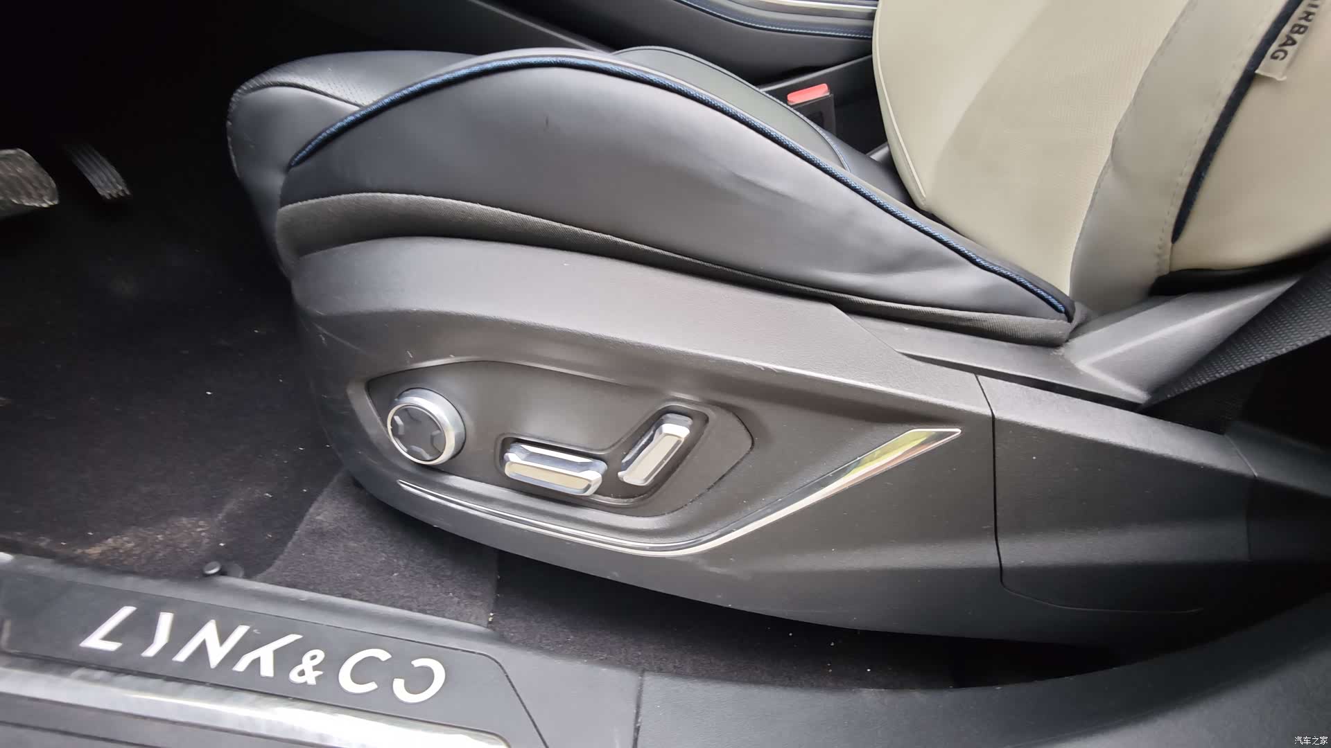 Lynk & Co 01, 2021 6