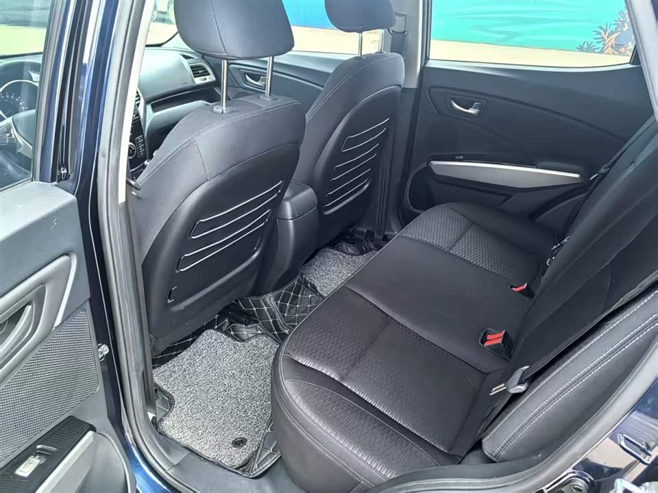 SsangYong Tiveira SsangYong Tiveira