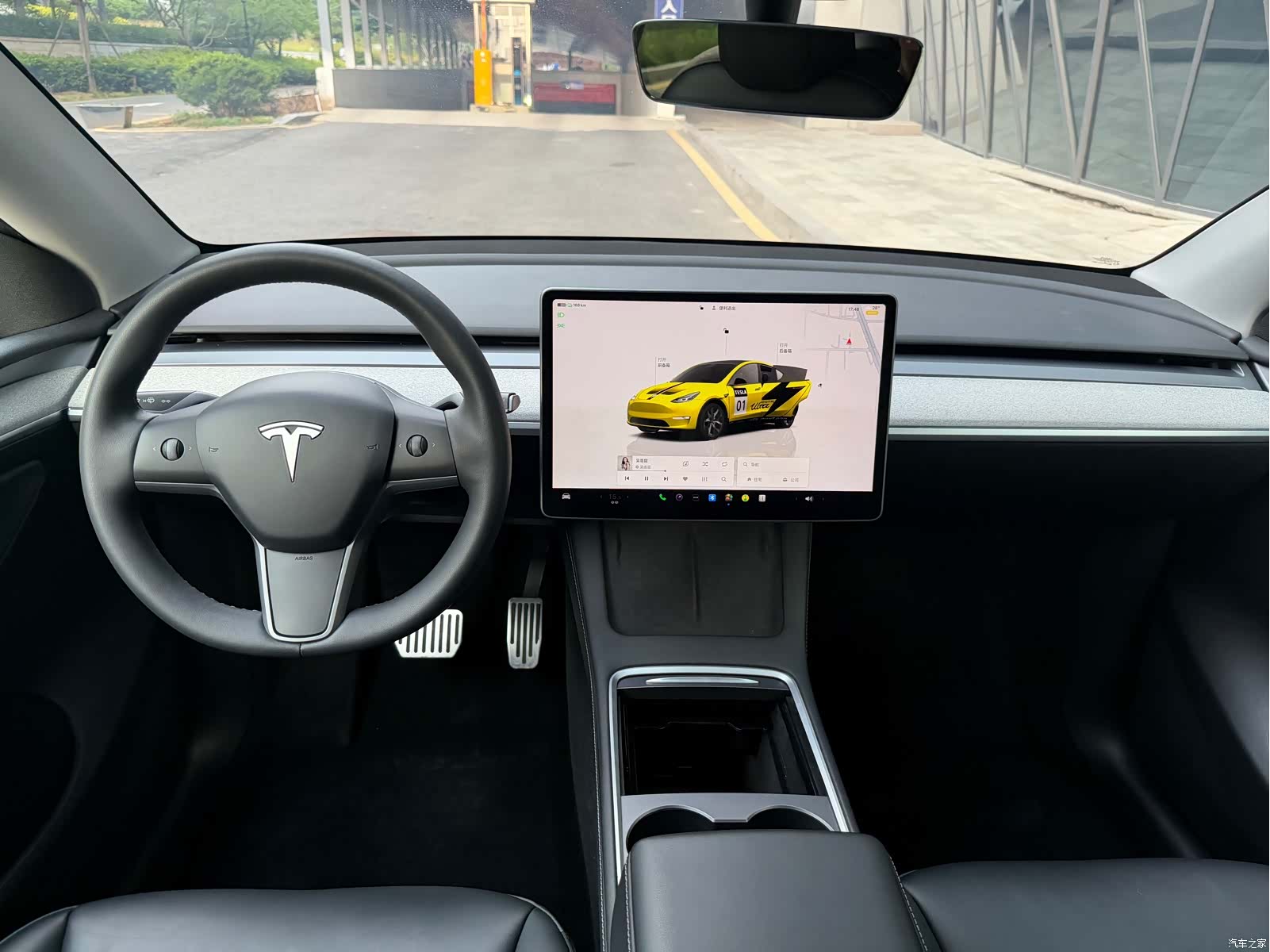 Tesla Model Y, 2024 9