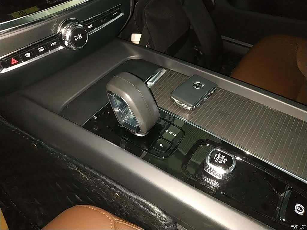 Volvo S60, 2024 14