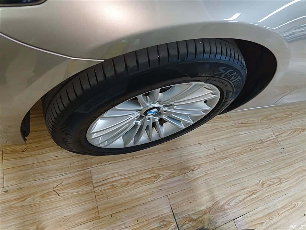 BMW 5 Series, 2015 25