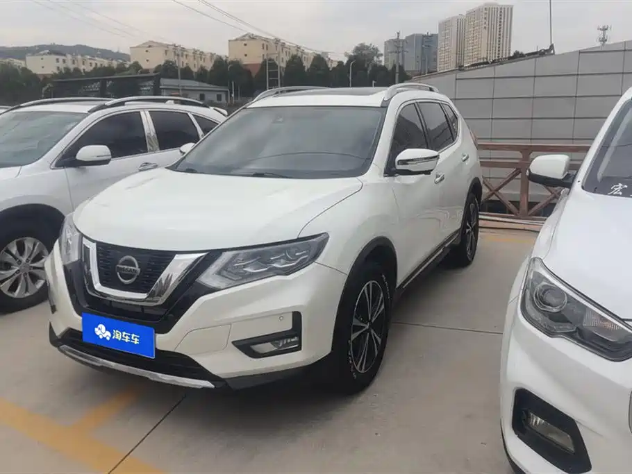 Nissan Qijun