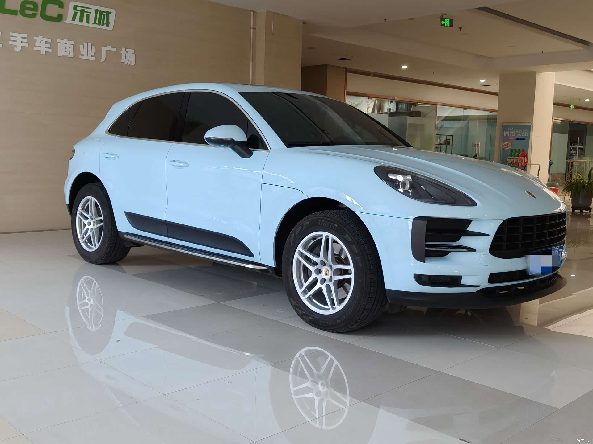 Porsche Macan, 2020 3