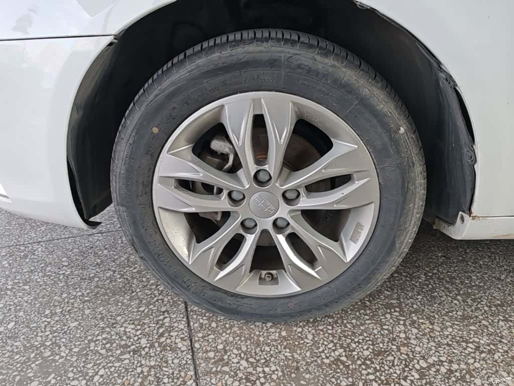 Geely Emgrand, 2016 23