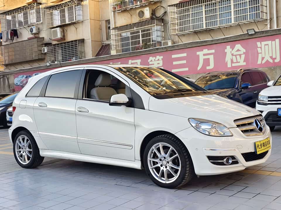 Mercedes-Benz Class B