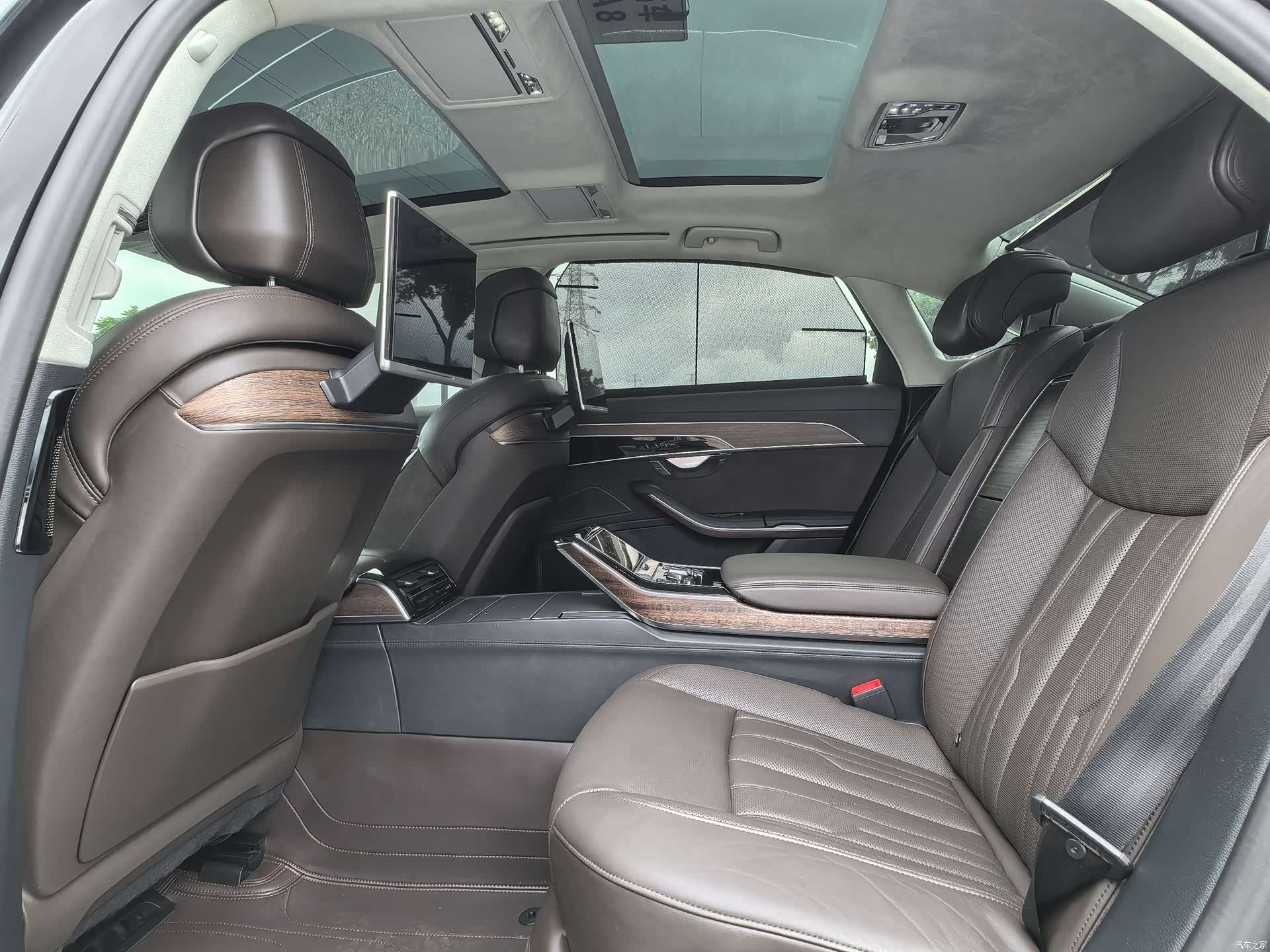Audi A8L, 2020 13