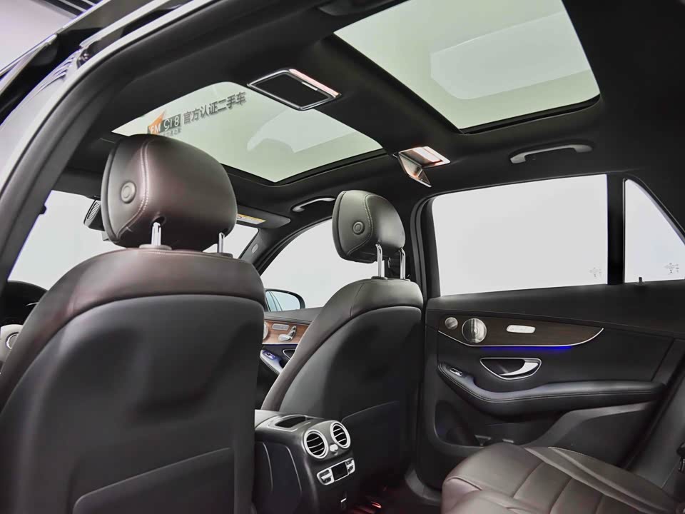 Mercedes-Benz GLC Mercedes-Benz GLC