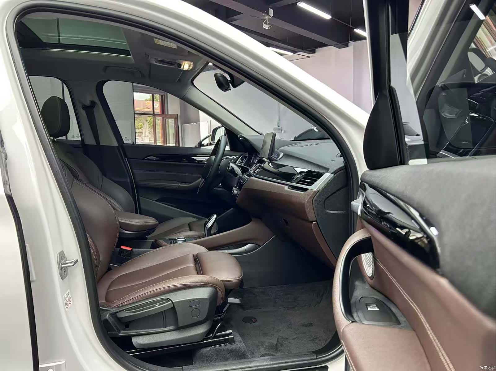 BMW X1, 2021 21