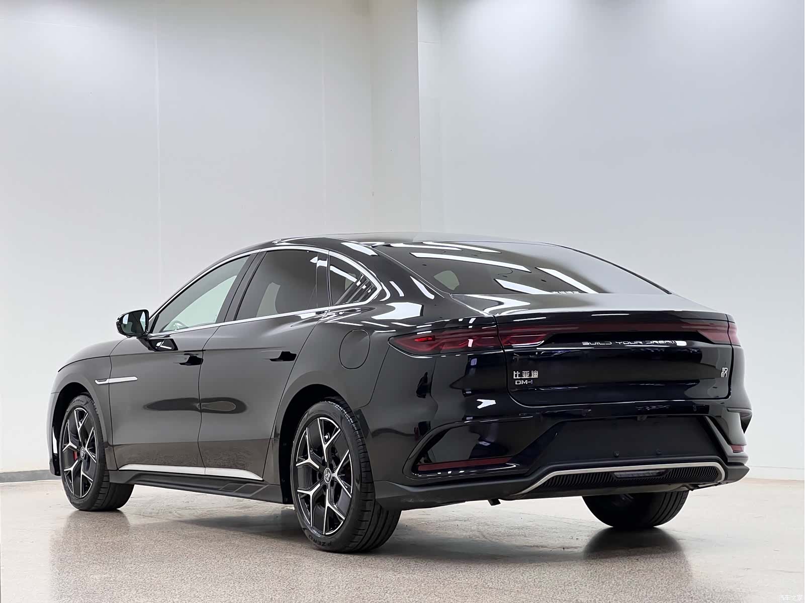 BYD Han, 2024 7