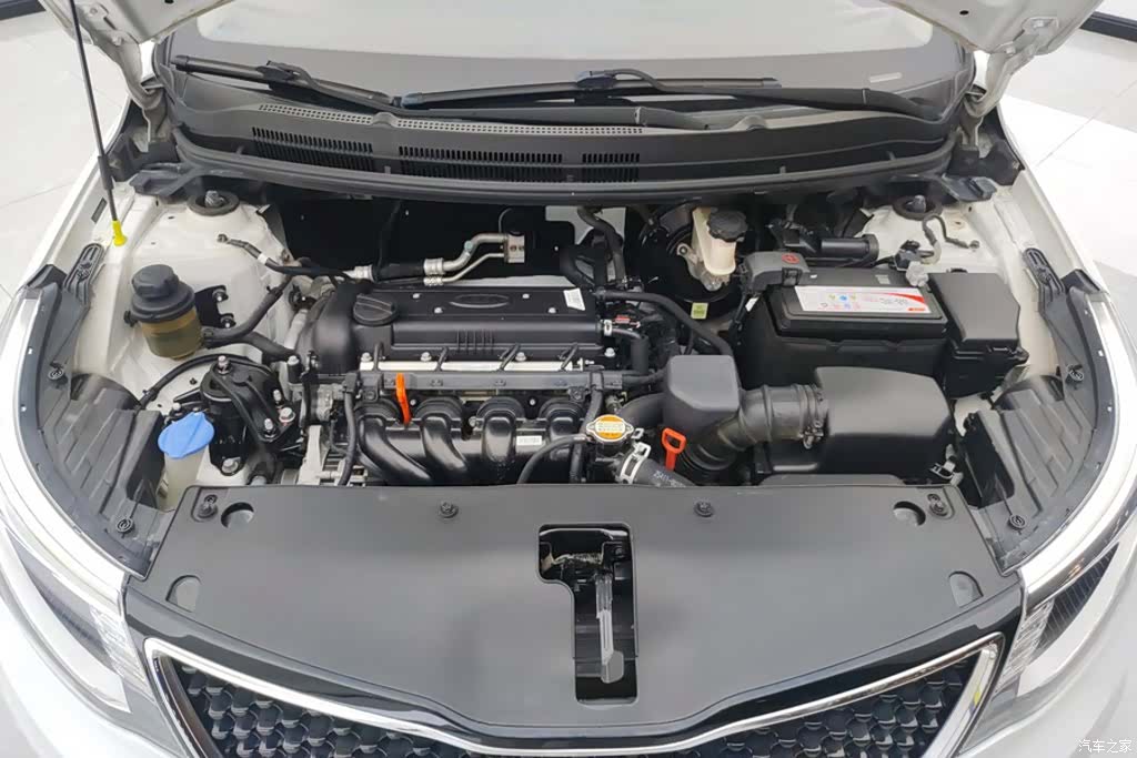 Kia K2, 2016 10