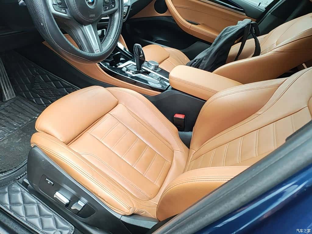 BMW X4, 2019 11